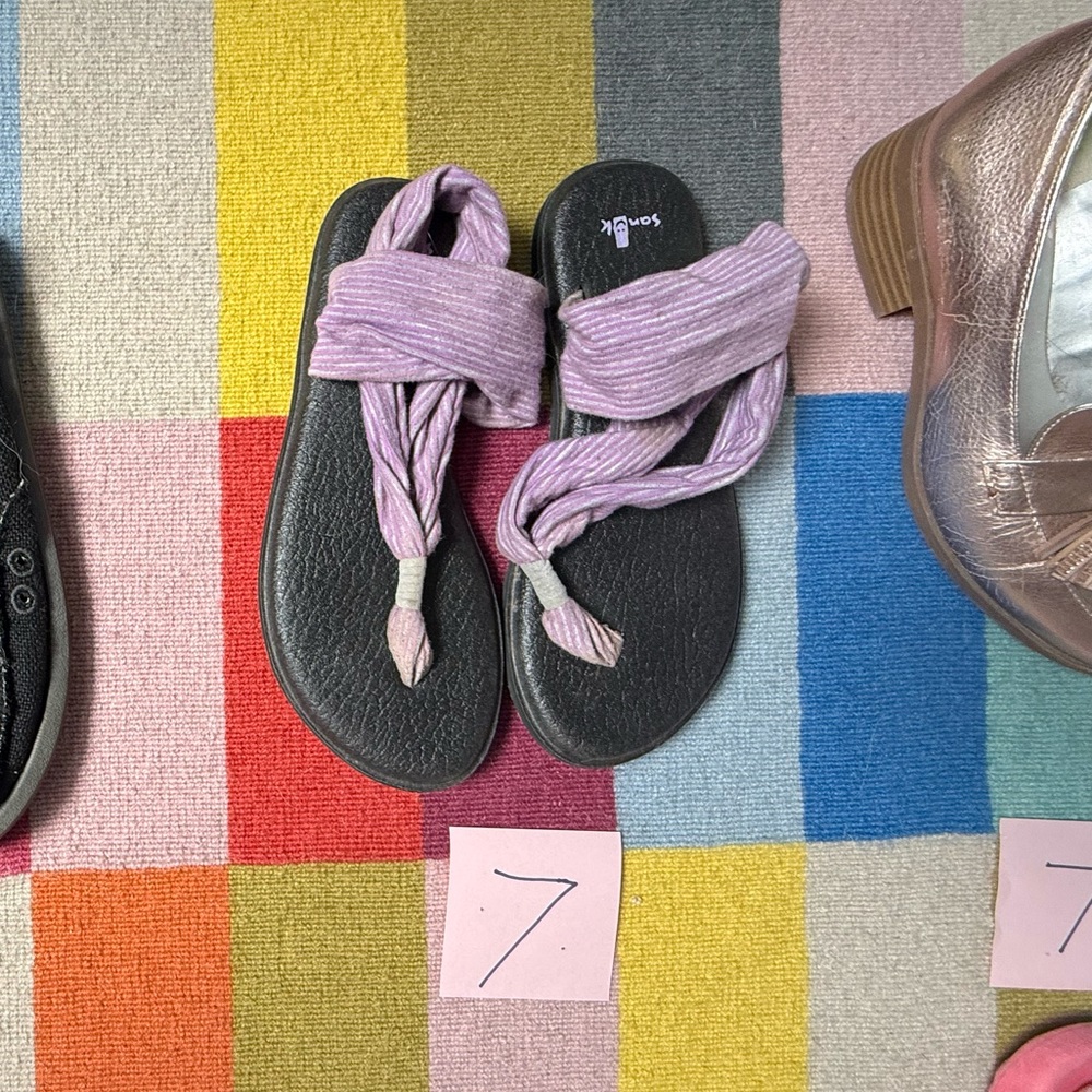 Sanuk Black and Purple Slippers Cozy Comfort